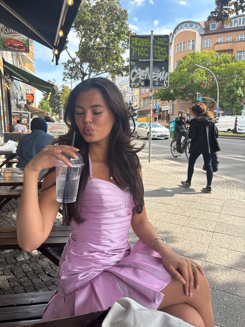 Elegantes Fliederkleid - Größe S