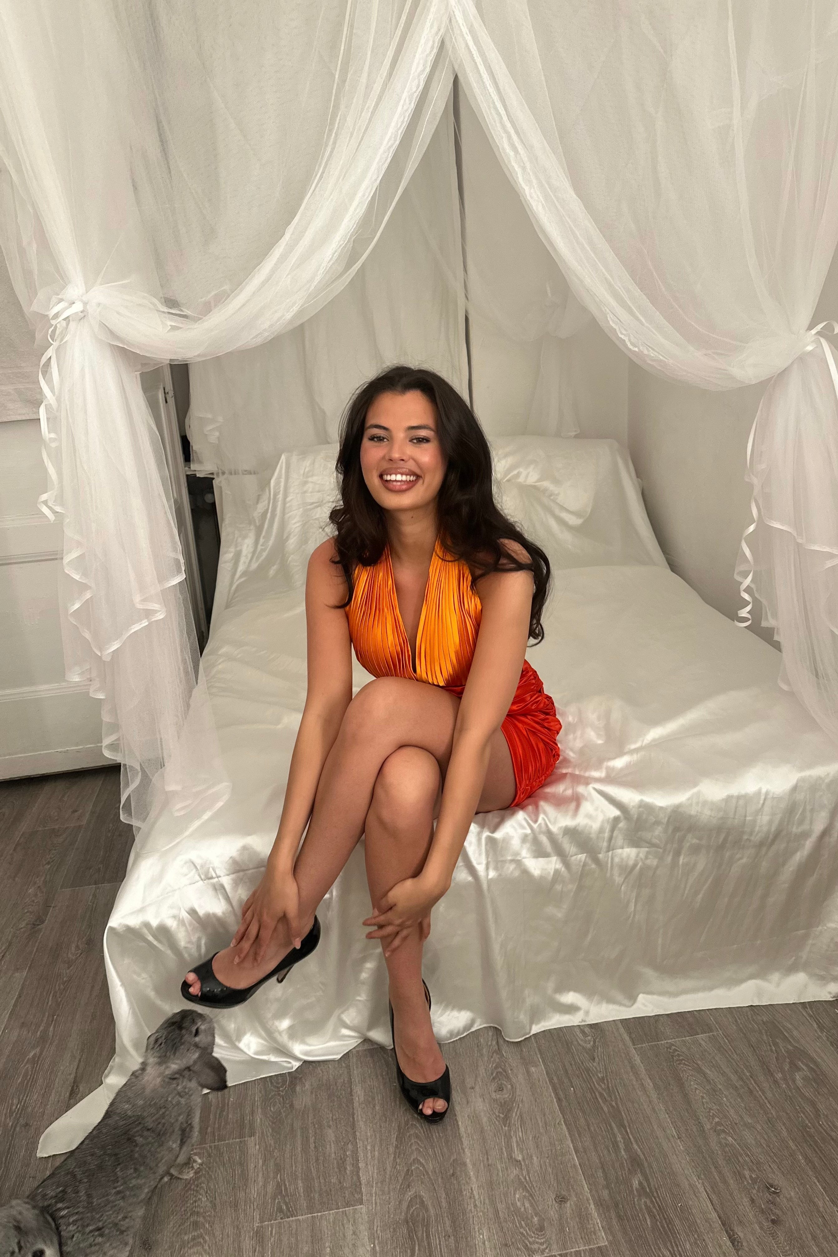 Elegant Party Dress with Bow